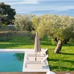 Willa Luria Homes *