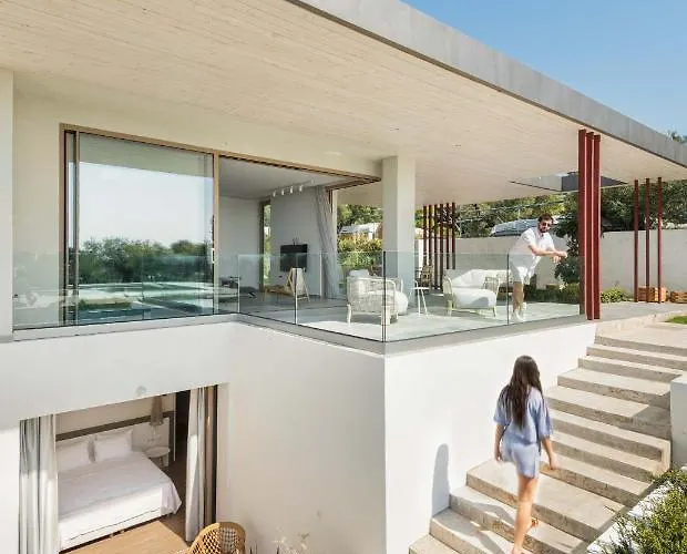 Luria Homes *