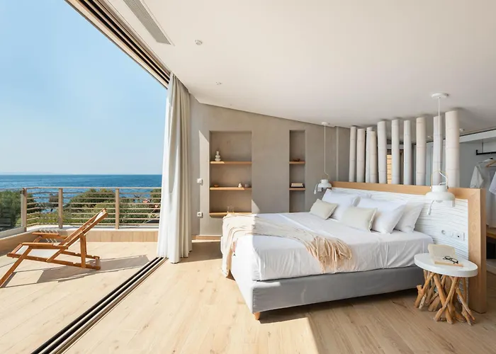 Luria Homes *