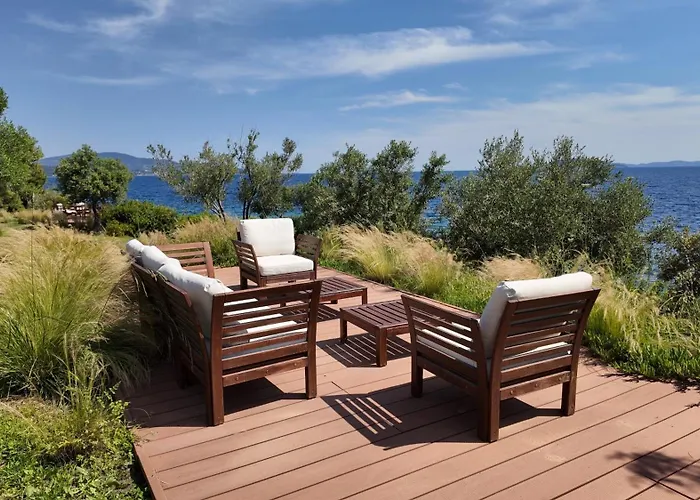 Luria Homes Villa Lagomandra