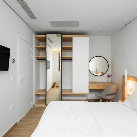 Villa Luria Homes *