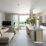 Luria Homes 라고만드라