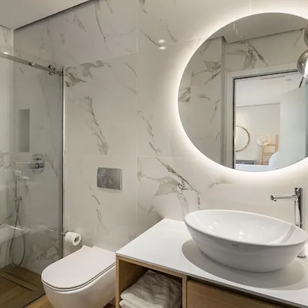 Luria Homes * Lagomandra