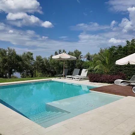 Luria Homes Villa Lagomandra