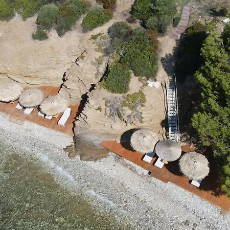 Luria Homes Villa Lagomandra