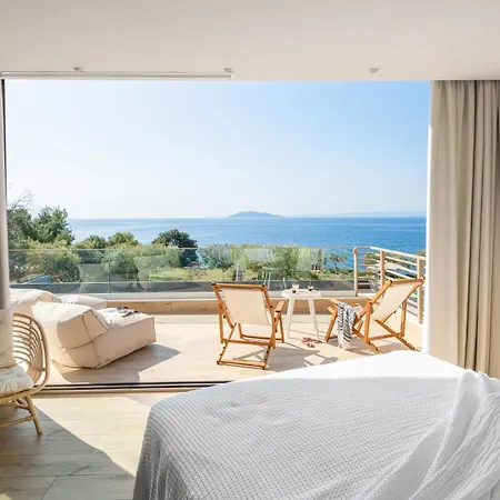 Villa Luria Homes Lagomandra