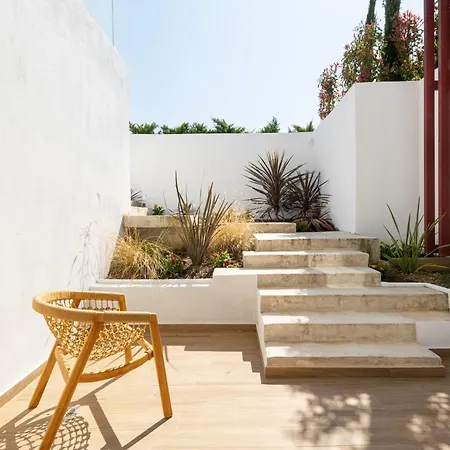 Luria Homes Villa Lagomandra