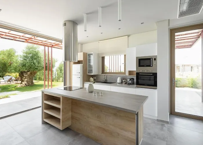 Luria Homes
