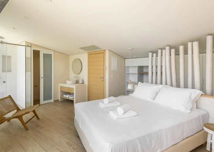 Luria Homes Villa Lagomandra