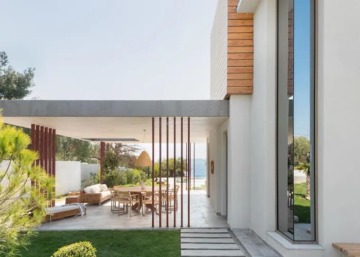 Luria Homes Villa *